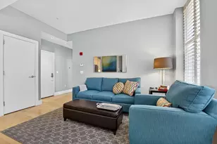 70 Lincoln St, Boston, MA 02111 - Photo 3