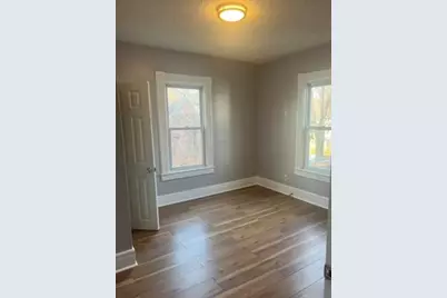 42 Hall St, Springfield, MA 01108 - Photo 7