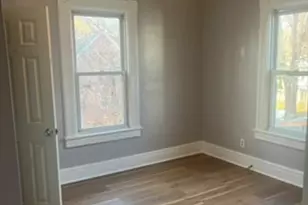42 Hall St, Springfield, MA 01108 - Photo 7
