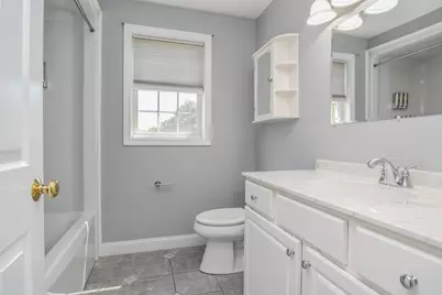 261 Oak St, Methuen, MA 01844 - Photo 17