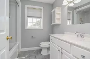 261 Oak St, Methuen, MA 01844 - Photo 17