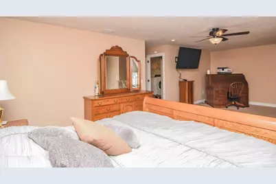 261 Oak St, Methuen, MA 01844 - Photo 27