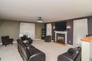 261 Oak St, Methuen, MA 01844 - Photo 9
