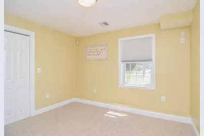 261 Oak St, Methuen, MA 01844 - Photo 19