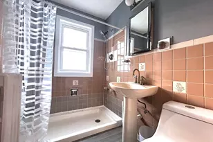 5 Taunton Ave, Boston, MA 02136 - Photo 7