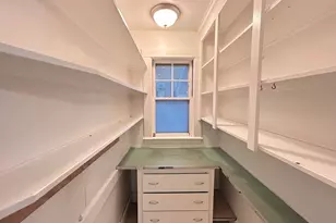 5 Taunton Ave, Boston, MA 02136 - Photo 11