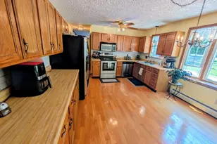 180 Oxford Rd, Charlton, MA 01507 - Photo 31