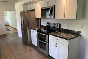 2 Elizabeth St, Palmer, MA 01069 - Photo 9