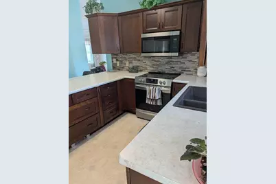 4 Eastern Ave, Webster, MA 01570 - Photo 17