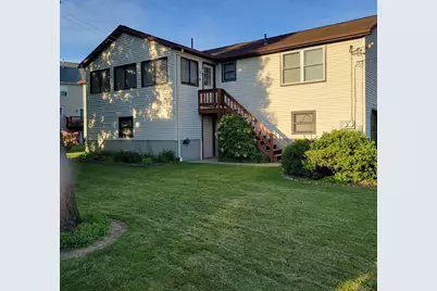 4 Eastern Ave, Webster, MA 01570 - Photo 7