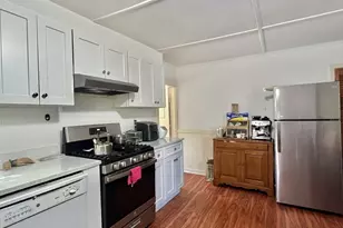 16 Richardson, Winchester, MA 01890 - Photo 3
