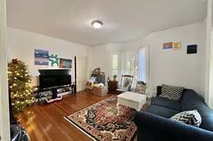 16 Richardson, Winchester, MA 01890 - Photo 5