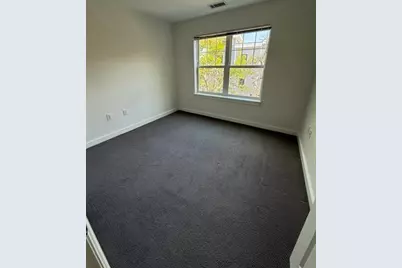 11 Alder St #4-2D, Waltham, MA 02452 - Photo 3
