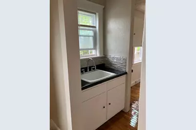 4 Loring Street #1, Worcester, MA 01606 - Photo 7