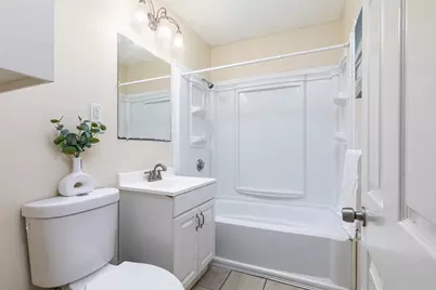 116 Spring St #A4, Boston, MA 02132 - Photo 11