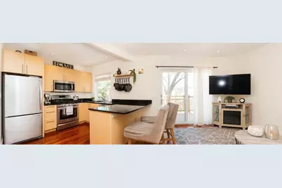 340 W 3rd St #3, Boston, MA 02127 - Photo 3