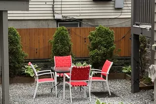 26 Brooks St, Boston, MA 02128 - Photo 11