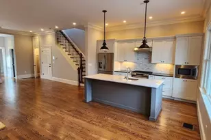 118 F, Boston, MA 02127 - Photo 1