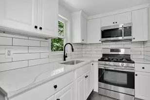 46 Chestnut St Pl, East Longmeadow, MA 01028 - Photo 15