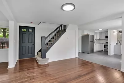 46 Chestnut St Pl, East Longmeadow, MA 01028 - Photo 9