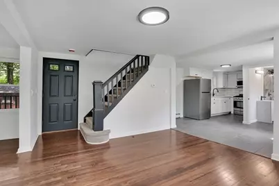 46 Chestnut St Pl, East Longmeadow, MA 01028 - Photo 7