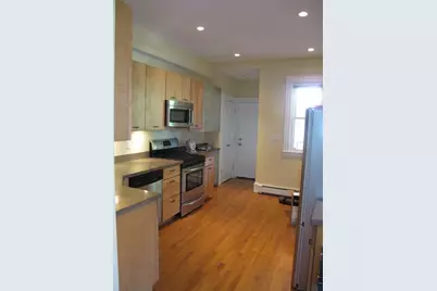 1 Fayette St #3, Cambridge, MA 02139 - Photo 5