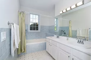 14 Rosewood Dr, Haverhill, MA 01832 - Photo 17