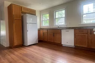 39 Brook St, Webster, MA 01570 - Photo 7