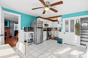 67 Hope St, Acushnet, MA 02743 - Photo 9