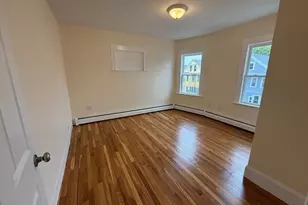 11 Dalrymple St, Boston, MA 02130 - Photo 5