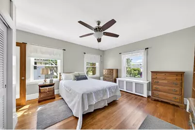 119 Plymouth St, New Bedford, MA 02740 - Photo 25