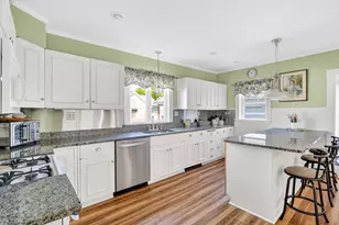 119 Plymouth St, New Bedford, MA 02740 - Photo 11