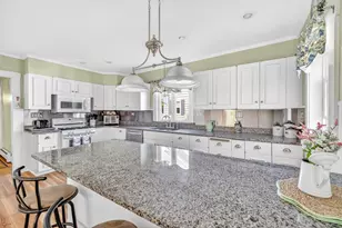 119 Plymouth St, New Bedford, MA 02740 - Photo 13