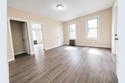 8 Marble St #2, Haverhill, MA 01832 - Photo 5