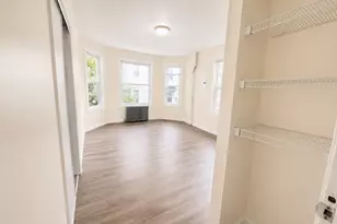 8 Marble St, Haverhill, MA 01832 - Photo 7