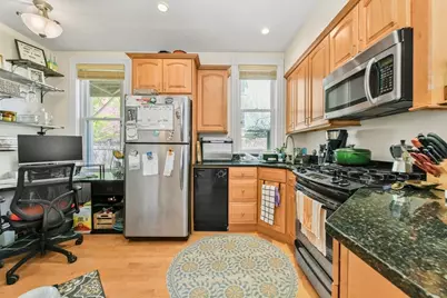 156 Sycamore St #2, Somerville, MA 02145 - Photo 9
