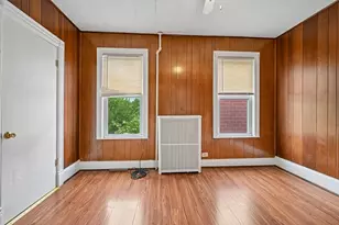 154 Glen St, Somerville, MA 02145 - Photo 5