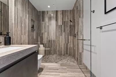 682 Atlantic Ave #47D, Boston, MA 02111 - Photo 29