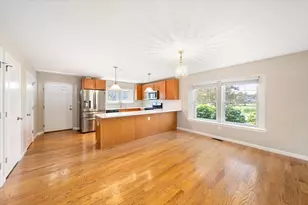6 Bates St, Devens, MA 01434 - Photo 9