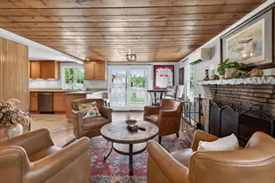 201 Grove St, Kingston, MA 02364 - Photo 3