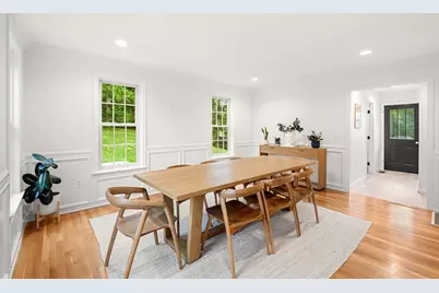 2 Equestrian Dr, North Reading, MA 01864 - Photo 9