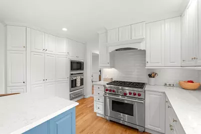2 Equestrian Dr, North Reading, MA 01864 - Photo 5