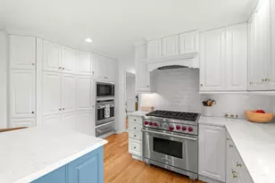 2 Equestrian Dr, North Reading, MA 01864 - Photo 5
