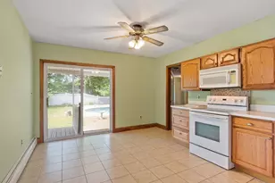 24 Oak Ave, Leominster, MA 01453 - Photo 25