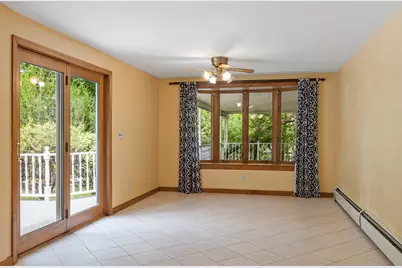 24 Oak Ave, Leominster, MA 01453 - Photo 17