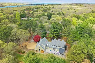 44 Tiffany Dr, Oak Bluffs, MA 02557 - Photo 15