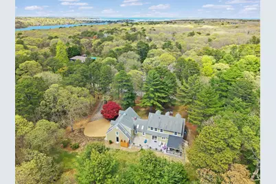 44 Tiffany Dr, Oak Bluffs, MA 02557 - Photo 15