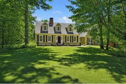 44 Tiffany Dr, Oak Bluffs, MA 02557 - Photo 1