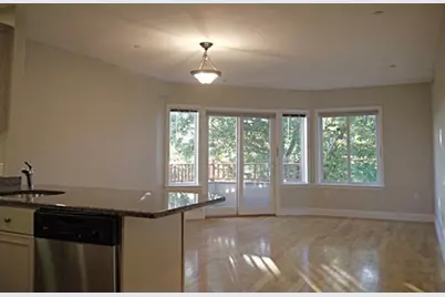 1522 Vfw Parkway #402, Boston, MA 02132 - Photo 5