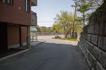 1522 Vfw Parkway #402, Boston, MA 02132 - Photo 21